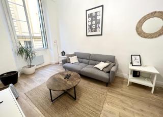 Sublime Appartement 2 pièces au cœur de la Vieille Ville - Nice - 3