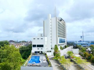 Platinum Hotel & Convention Hall Balikpapan - Balikpapan - 4