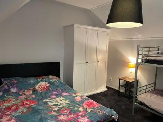 Nieuw gebouwd appartement op paarden bedrijf - - 2