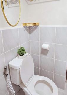 Serene Staycation Hideaway - Ann's Residences - 2