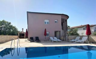 Villa Maduna 1 - Kaštel - 0