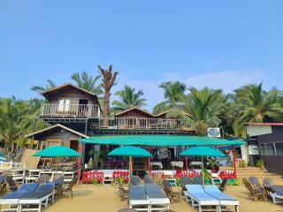 Roundcube Beach Cottages Patnem - 0