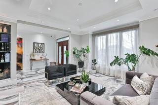 Luxurious Spa Retreat - Toronto Escape - 7