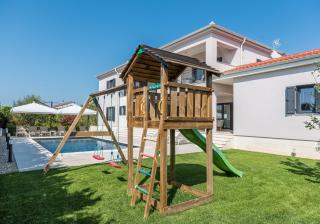 Luxurious Zadar Villa 5 Bedrooms Villa Tranquil Adore Private Heated Pool Billiards Table Dalmatia - Zadar - 3
