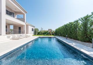 Luxurious Zadar Villa 5 Bedrooms Villa Tranquil Adore Private Heated Pool & Billiards Table Dalmatia - 4