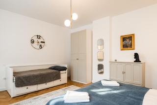 Lara’s Loft - Braşov - 8