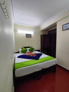 Munnar Kaippalli Budget Homestay - Munnar - 4