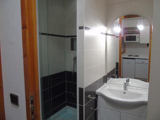 Studio cabine 4 pers à 100m des pistes et commerces, balcon sud, parking gratuit, draps inclus. - FR-1-561-11 - Valfréjus - 4