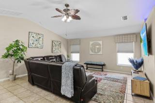 Gulf Access, Heated Pool, Bikes, Kayaks - Comfort on the H2O - Cape Coral - Roelens Vacations - 1