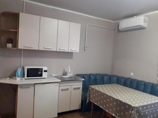 Hotel Gostynnyi Dvir - Sharhorod - 9