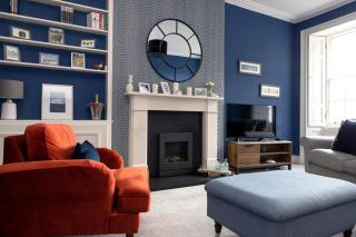 Elegant 2-bedroom Apartment in Edinburgh City Centre - 7