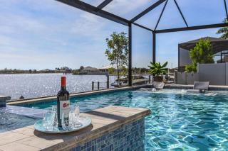 It's a GOLD RUSH! Paddleboard, Kayak, Saltwater Pool & Spa - Villa Sea'n Coastal View - Roelens - Cape Coral - 6