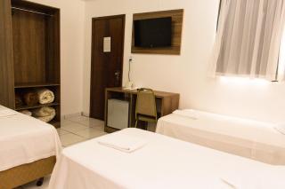 Grand Prix Hotel - 8