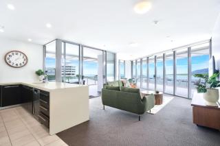 11 Harbour Lights with Ocean Views - Cairns - 9