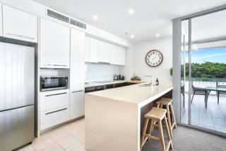 11 Harbour Lights with Ocean Views - Cairns - 8