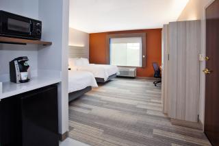 Holiday Inn Express Hotel & Suites Rochester Webster by IHG - 8