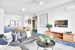 901 Harbour Lights with Ocean Views - Cairns - 6