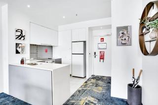 901 Harbour Lights with Ocean Views - Cairns - 3