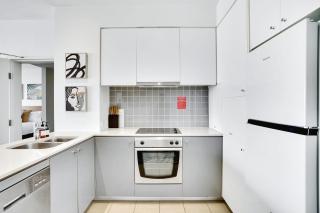 901 Harbour Lights with Ocean Views - Cairns - 1