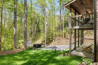 Brand New Luxury Cabin-Private Appalachian Retreat - Gatlinburg - 1