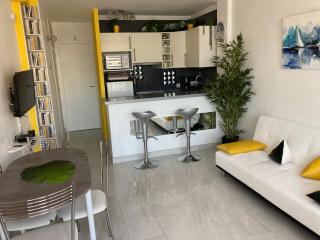 TRÈS BEL APPARTEMENT ENTIÈREMENT RÉNOVÉ - Empuriabrava - 6