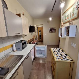 Monolocale piccolo ed accogliente - CIR 0021 - - 3