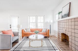 Mid-Century Modern 2B Oakley with Fenced Yard and Offstreet Parking - Cincinnati - 9
