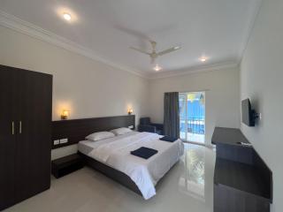 Morjim Sunset Hotel - Morjim - 8