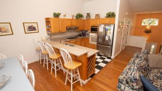 VOH56, Atlantic Sound Waves- Soundside, Lake View, Hot Tub, Dogs Welcome, Community Amenities - Corolla - 3