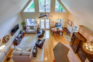 Waterfront Eatonton Escape with Private Hot Tub! - Resseaus Crossroads - 8