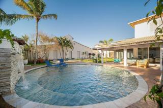 Mansão de Cinco Suítes próximo a Praia de Geribá por Luxury Rentals - Búzios - 0