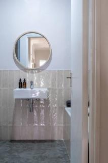 Newly Renovated - Stellenbosch Farm Cottage - 2