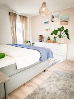 Schönes modernes Einfamilienhaus für 1 bis 6 Personen - 0
