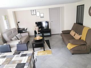 Logement entier à 20mn du château de Fontainebleau - 0