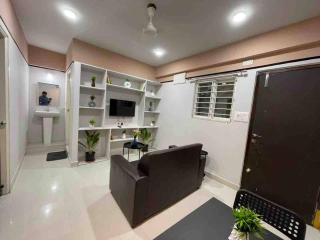 Apricot: 1bhk Humble Abode in Botanical Gardens - 7
