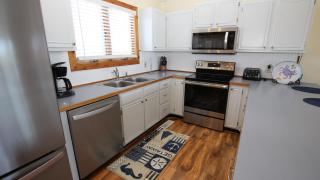 WW935, Sea Watch- Oceanside, Pool, Hot Tub, 945 ft to Beach Access - Corolla - 2