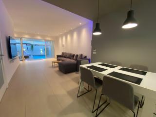 St Julians Apt with Pool - St Julian's - 1