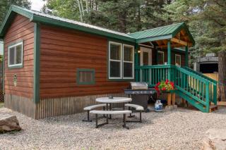 The Fox Den Cabin #14 at Blue Spruce RV Park & Cabins - Tuckerville - 9