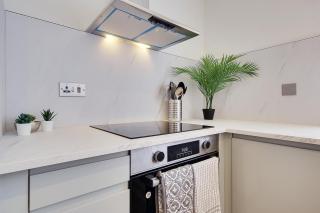 17 Banstead Road - Poole - 4