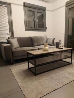 Square Apartments 2 - 0