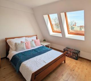 3-Bedroom Apt in Town Square - Breslavia - 2