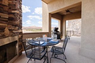 H4 Coral Springs Resort sleeps 8 guests, 3bd and 2 bathrooms with an outdoor fireplace - Hurricane - 7