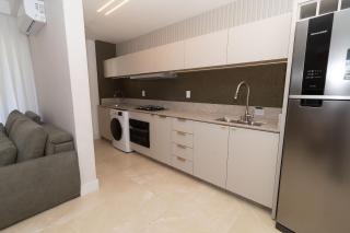 Terrazzo 508A - Apartamento 02 quartos - Acomoda até 05 pessoas - À poucos metros da praia de Bombas - (Consultar serviços de roupa de cama e banho) - Bombinhas - 1