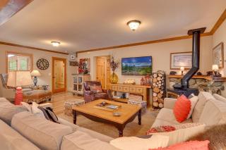 Bear's Lair by Tahoe Getaways - 3 BR in Tahoe Donner with Hot Tub & Bonus Room! - Truckee - 8