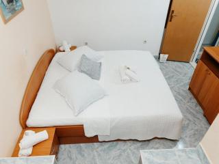 Apartments by the sea Komarna, Neretva Delta - Usce Neretve - 21938 - 1