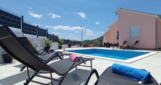 Family friendly house with a swimming pool Sibenik - 21939 - Šibenik - 0