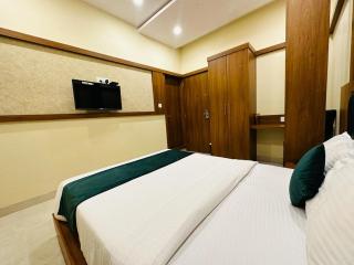 HOTEL BKC DOWNTOWN - NEAR US EMBASSY - Mumbai - 2