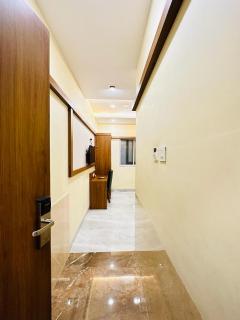 HOTEL BKC DOWNTOWN - NEAR US EMBASSY - Mumbai - 4