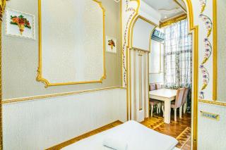 metro Sahil Apatment 4 bedrooms - Baku - 1