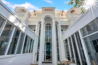 Sarayi Boutique Hotel - Palm Cove - 2
